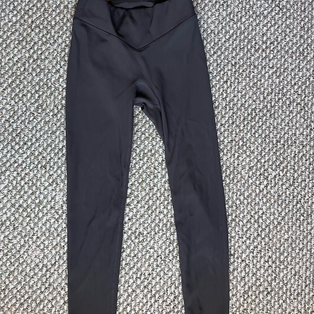 Kiava Grey Ribbed High-Waisted Leggings